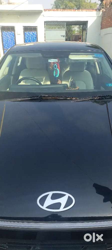 Hyundai New Verna 2023 Petrol Well Maintained
