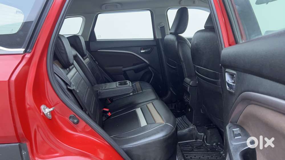 Maruti Suzuki Brezza 1.5 Zxi Smart Hybrid Dual Tone, 2023, Petrol