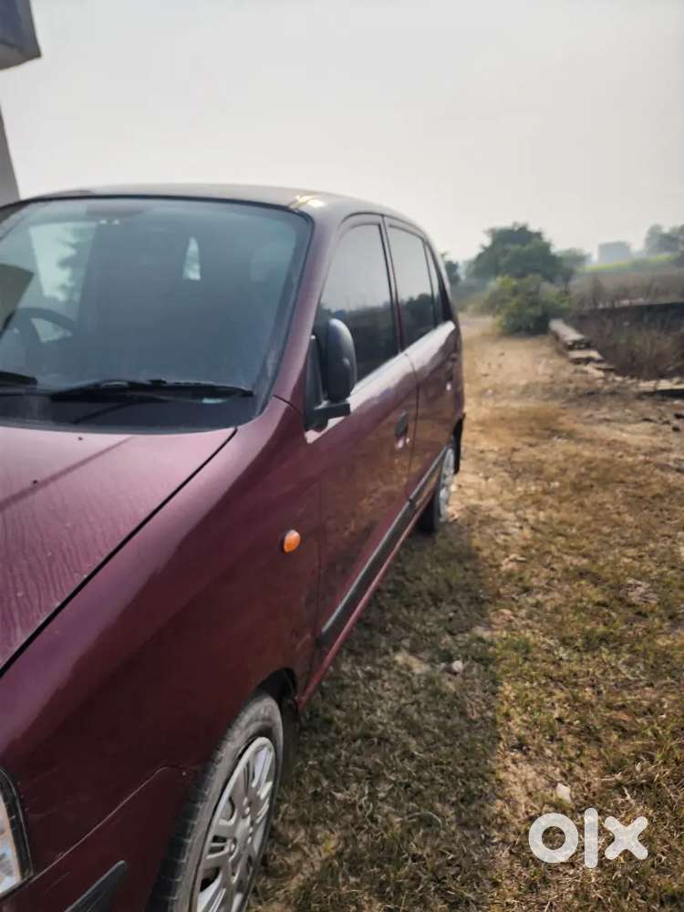 Mint Condition Company Colour With Centre Lock Key