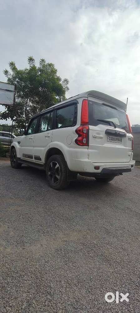 Mahindra Scorpio Classic 2.2 S 11 Mt 7 Str, 2023, Diesel