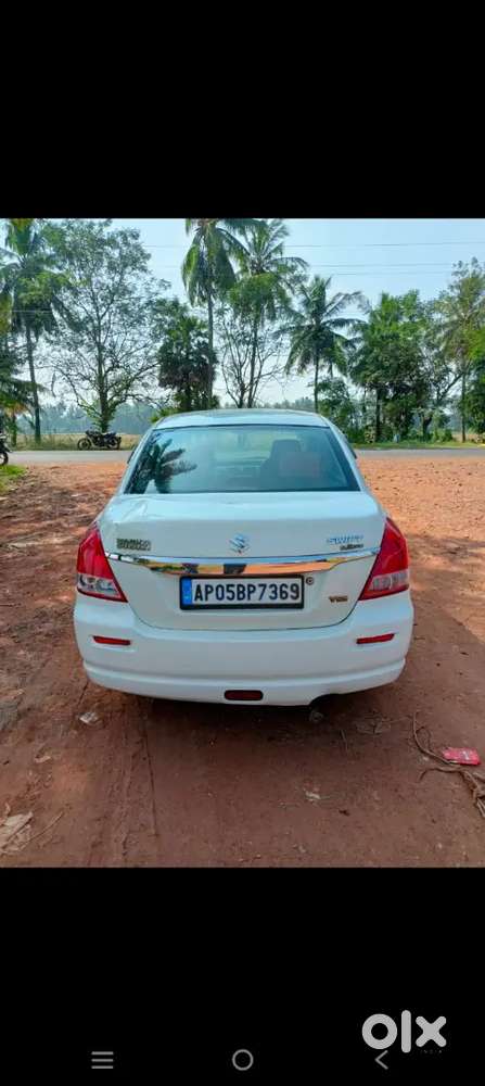 Maruti Suzuki Swift Dzire 2010