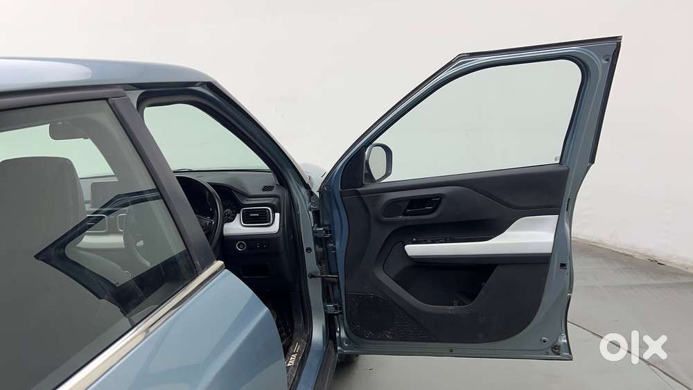 Tata Punch Accomplished, 2022, Petrol