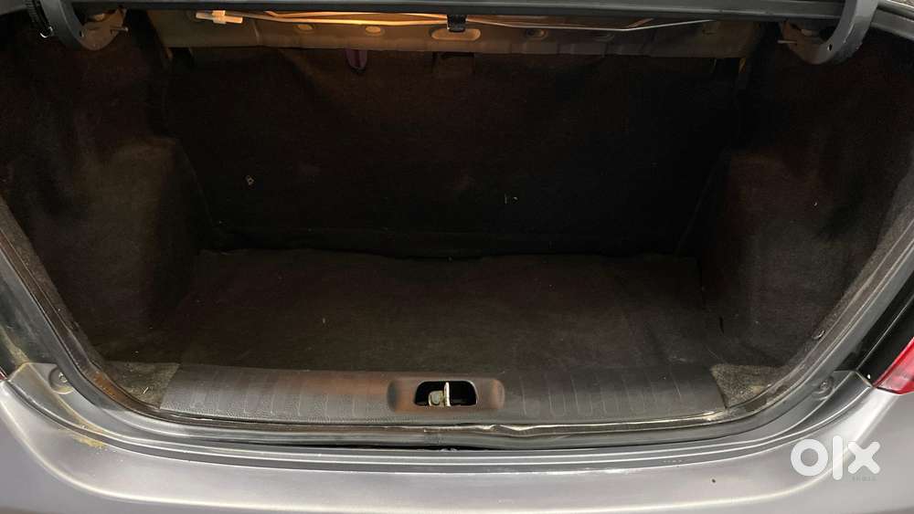 Maruti Suzuki Swift Dzire Vxi 1.2, 2014, Petrol