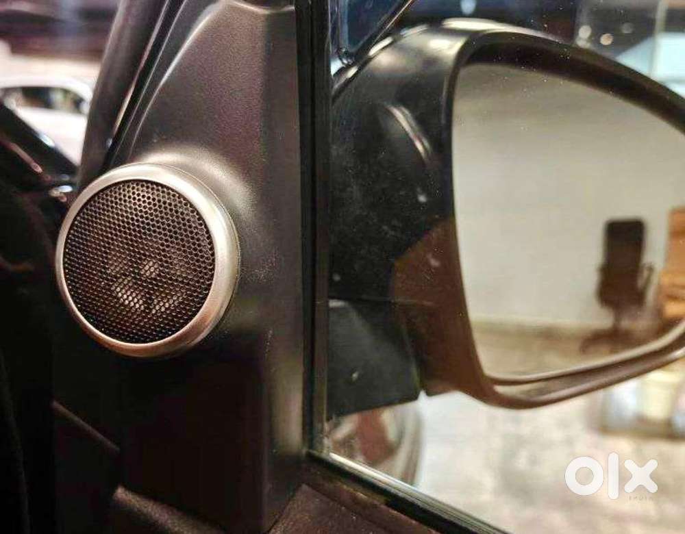 Toyota Fortuner 4x2 Diesel At  2023  ₹2l Accessories & Michelin Tyre