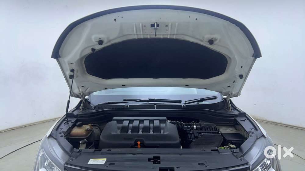 Mahindra Xuv700 2.0 Ax 7 Petrol At Luxury Pack Str, 2022, Petrol