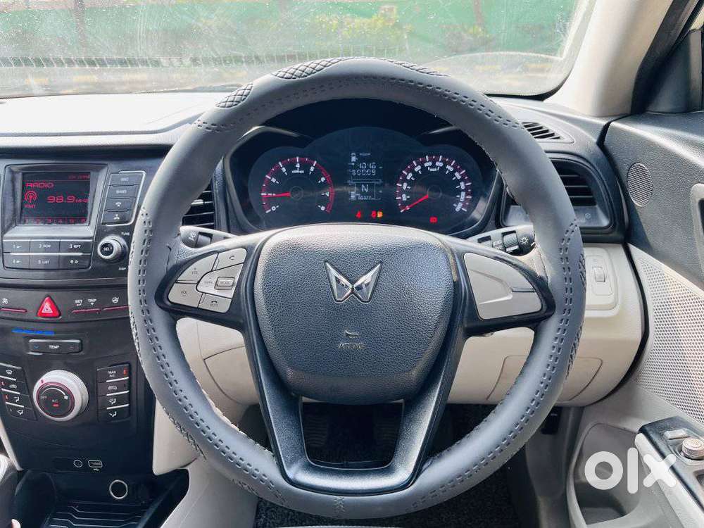 Mahindra Xuv300 W6, 2023, Petrol
