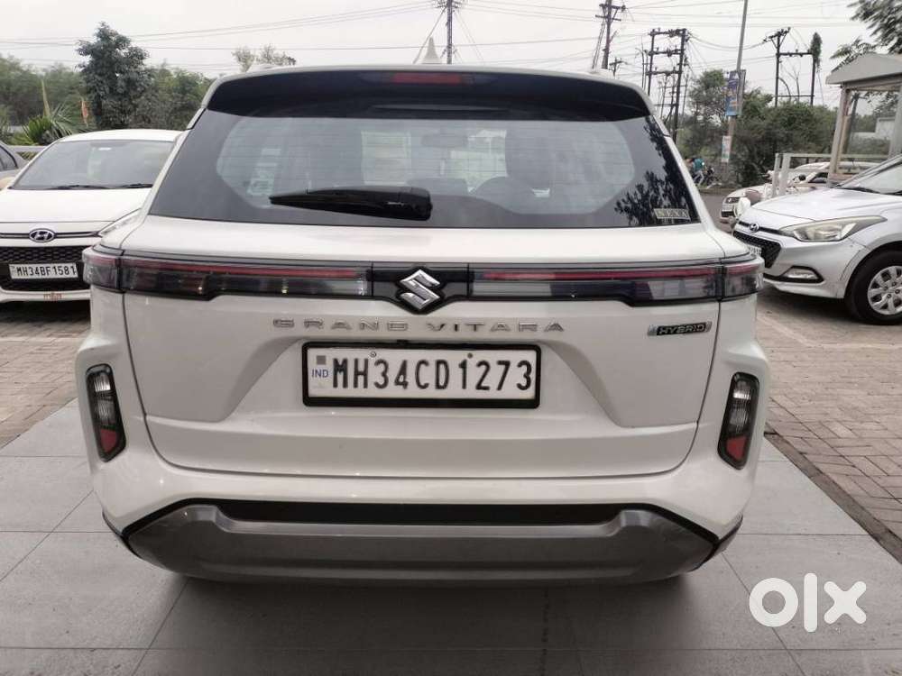 Maruti Suzuki Grand Vitara 1.5 Alpha Plus Intelligent Hybrid Ecvt, 2..