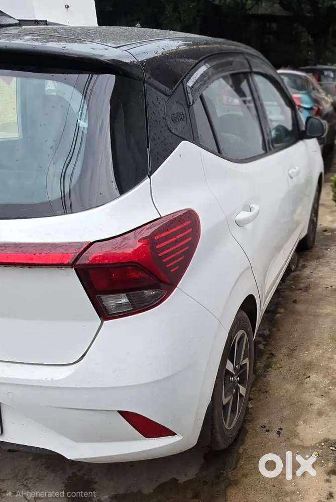 Hyundai Grand I10 Nios 
Sports Variant
Colour White/black
Cg 04 Passin