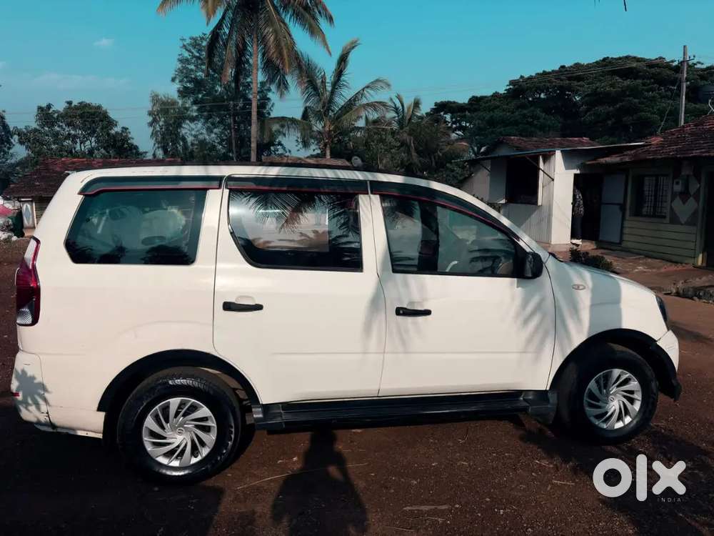 Mahindra Xylo  2017