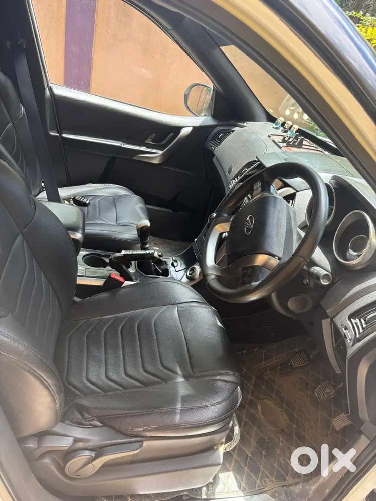 Mahindra Xuv500 2.2 W7 2018