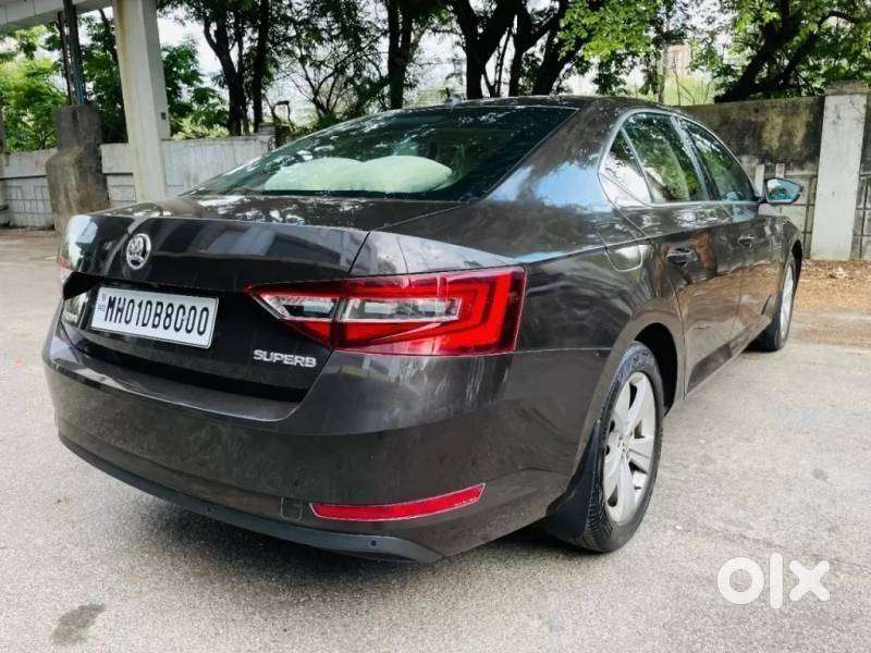 Skoda Superb Style 1.8 Tsi At, 2018, Petrol