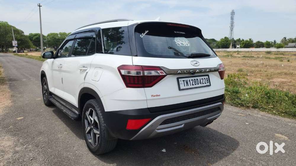 Hyundai Alcazar 1.5 Mt Executive 7s, 2024, Petrol