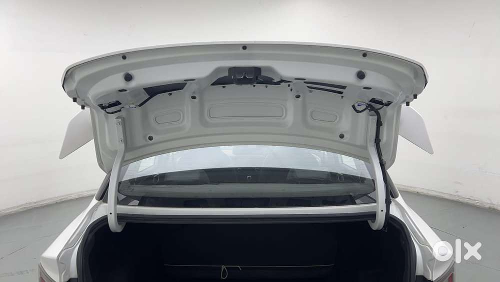 Hyundai Aura [2023-ongoing] 1.2 Sx Plus Petrol Amt, 2024, Petrol