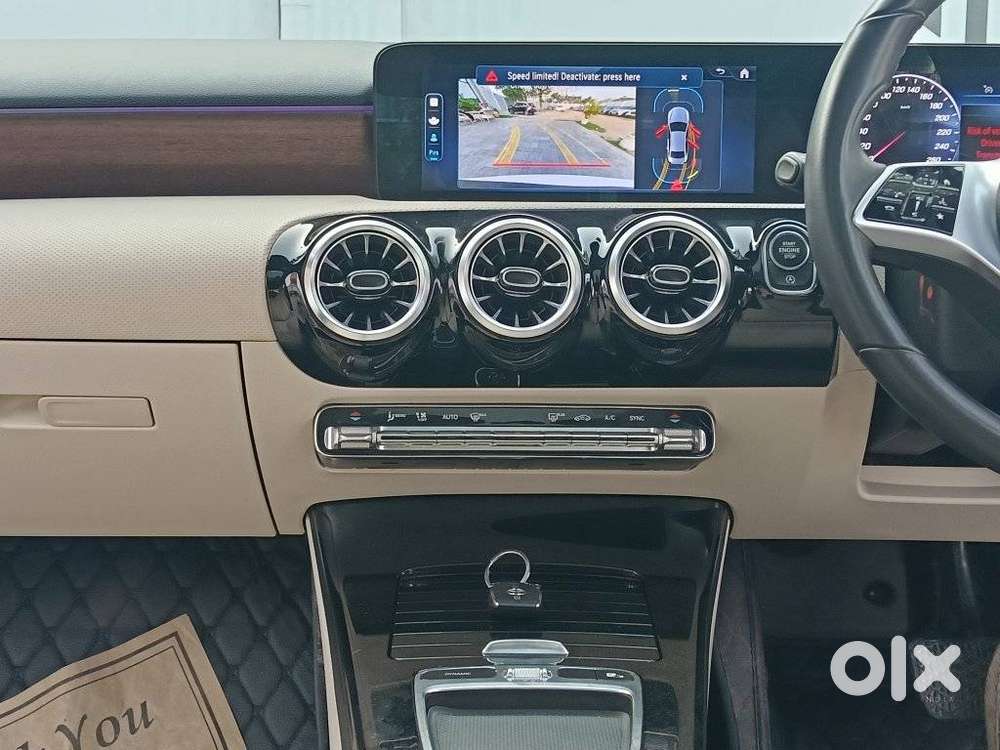 Mercedes-benz A-class Limousine 200, 2023, Petrol