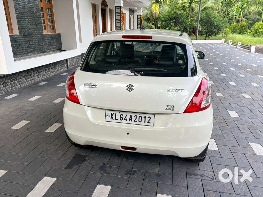 Maruti Suzuki Swift 2012 Petrol Well Maintained