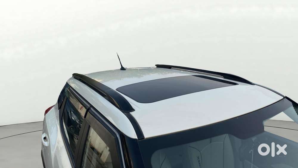 Mahindra Xuv300 W6, 2022, Petrol