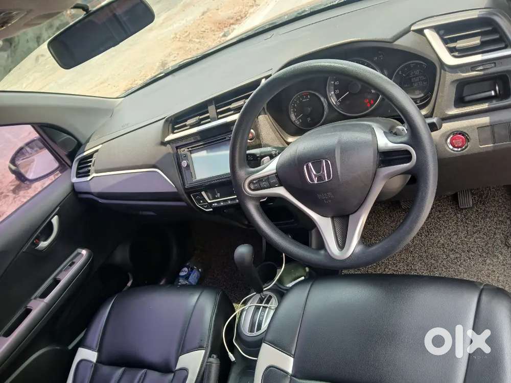 2017 Automatic Honda Br-v Single Owner Insurance Current