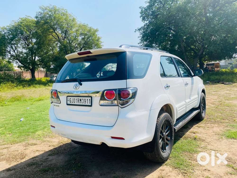 Toyota Fortuner 3.0 4x2 Mt, 2015, Diesel