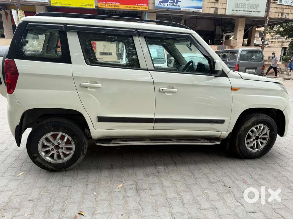 Mahindra Tuv 300 Plus 2019