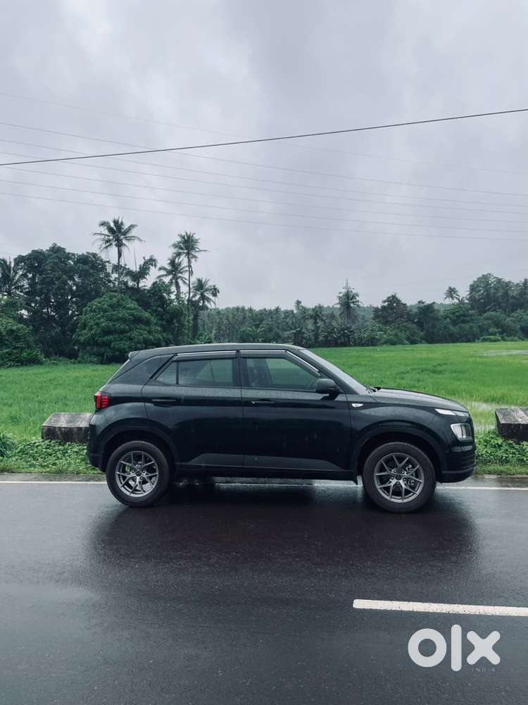 Hyundai Venue 1.2 Petrol 2025