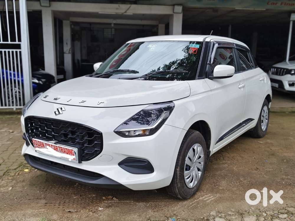 Maruti Suzuki Swift Vxi Optional, 2023, Petrol