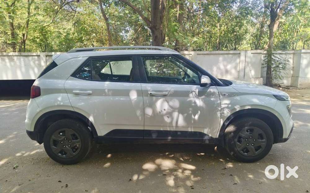 Hyundai Venue S, 2020, Petrol