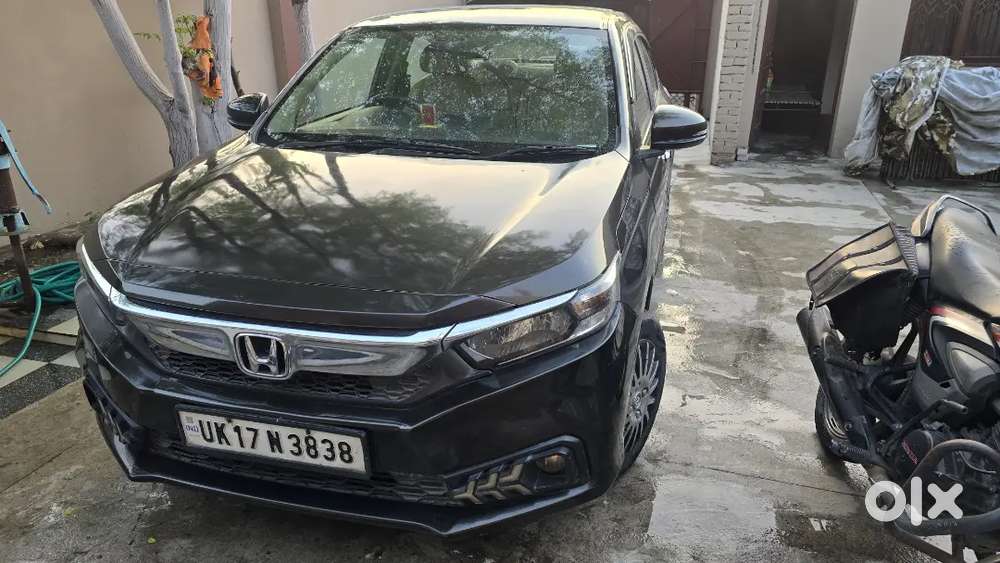 Honda Amaze 2020 Petrol Well Maintained.