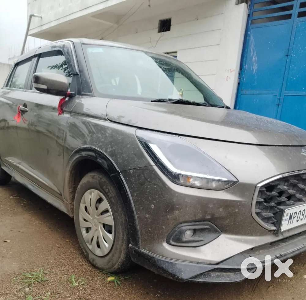Maruti Suzuki Swift Vxi 2025