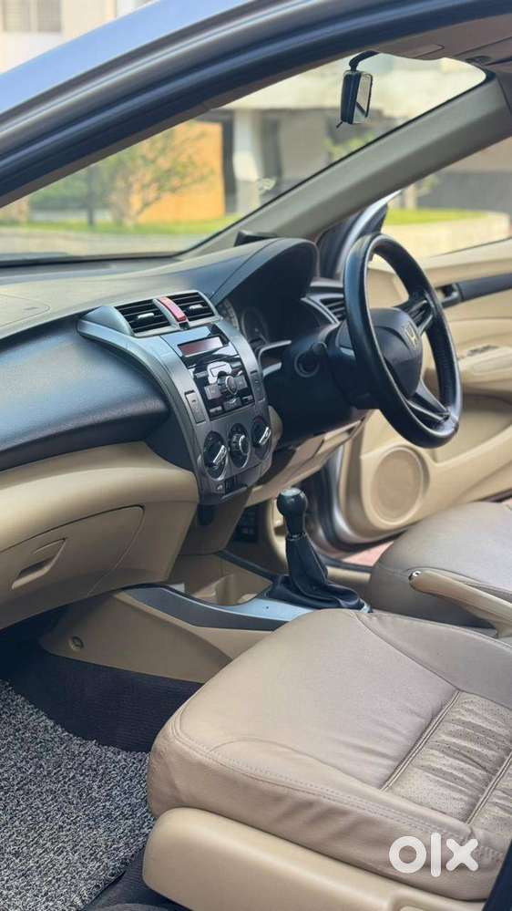 Honda City Petrol (mt) 2013