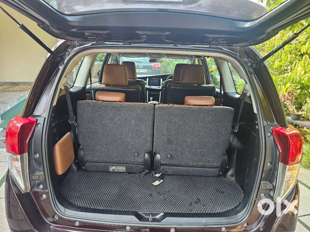 Toyota Innova Crysta 2.8z Automatic – Top-end Variant For Sale