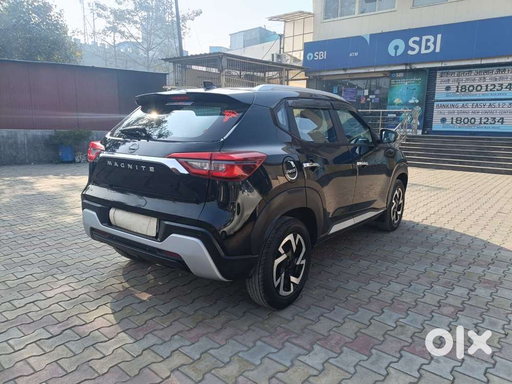 Nissan Magnite 1.0 Xv, 2023, Petrol