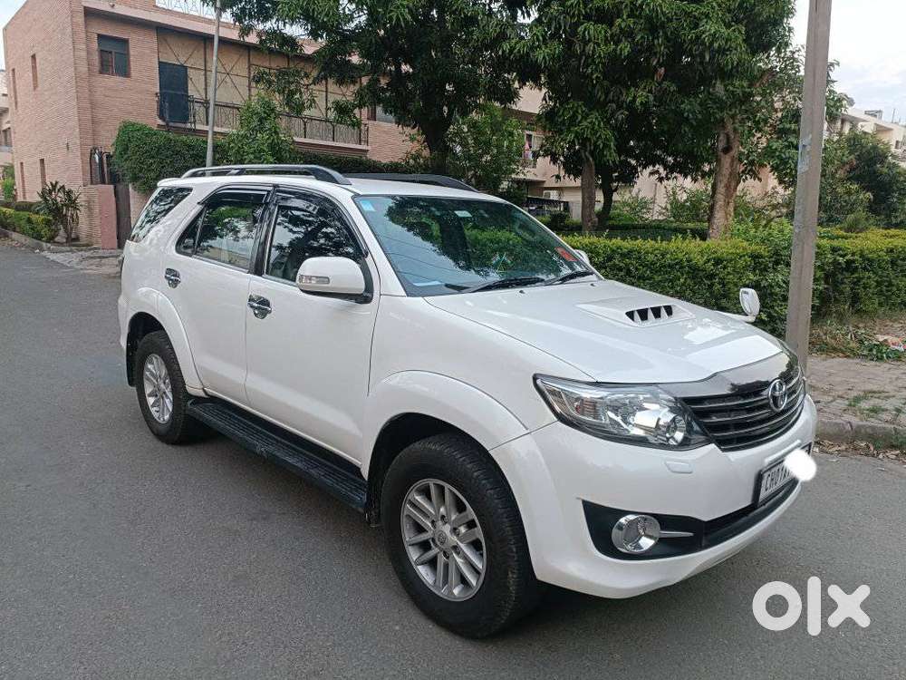 Toyota Fortuner 3.0 4x2 Automatic, 2013, Diesel