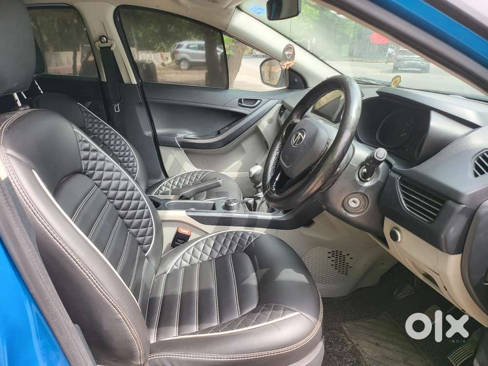 Tata Nexon Cng & Hybrids 80500 Km Driven