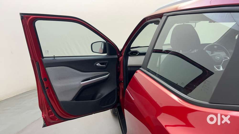Nissan Magnite 1.0 Xv, 2024, Petrol