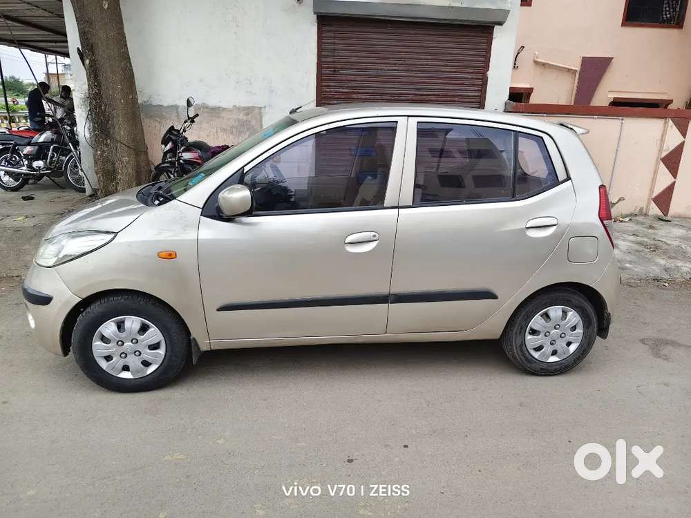 Hyundai I10 Gls At Petrol 2010