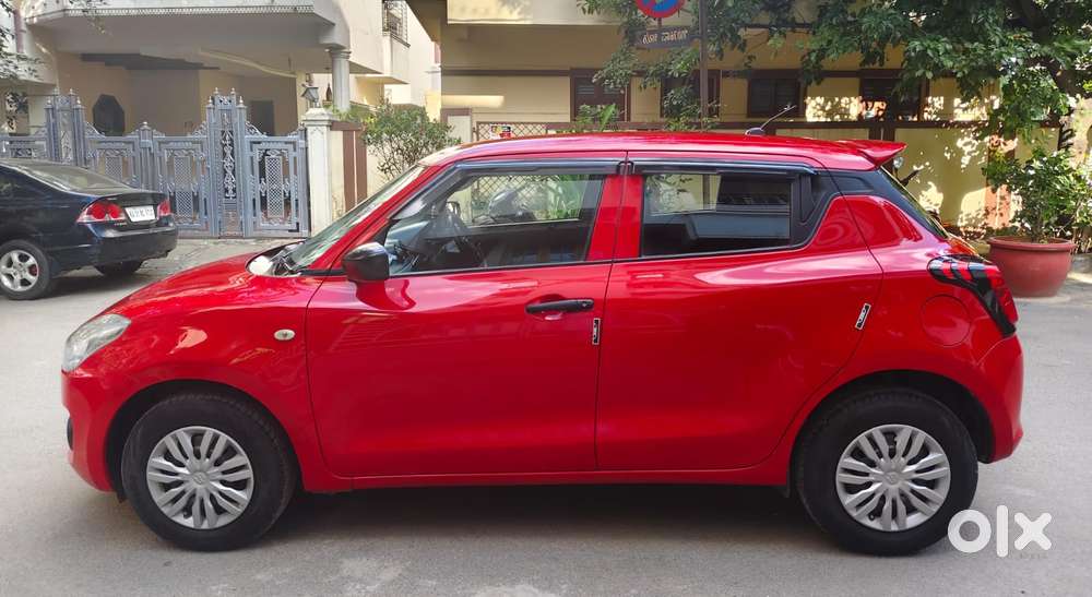 Maruti Suzuki Swift Lxi Option, 2018, Petrol