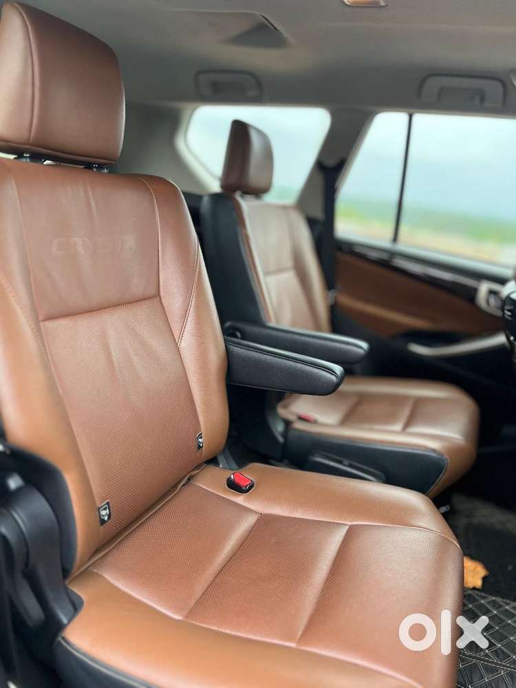Toyota Innova Crysta 2.8z Automatic, 2019, Diesel