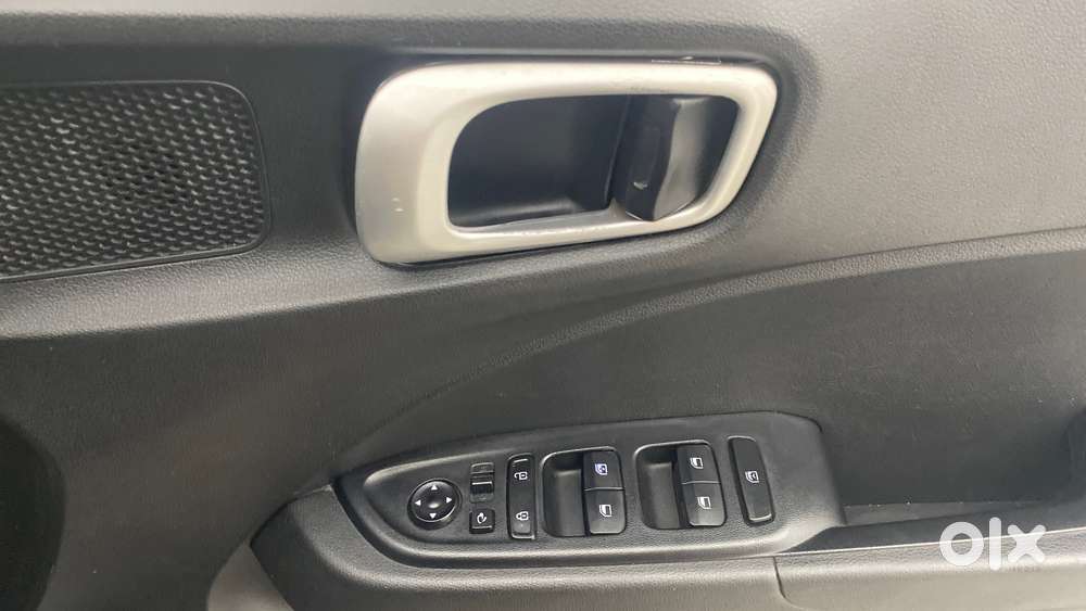 Hyundai Venue Sx Plus Turbo Dct, 2019, Petrol