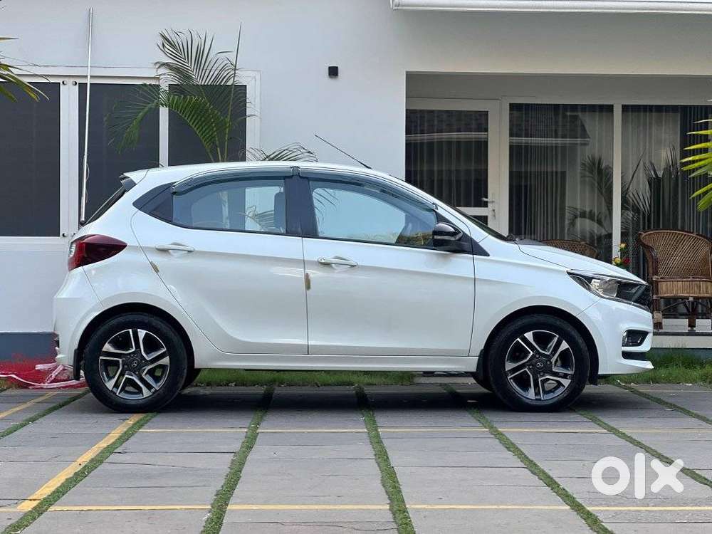 Tata Tiago Xza Plus, 2021, Petrol
