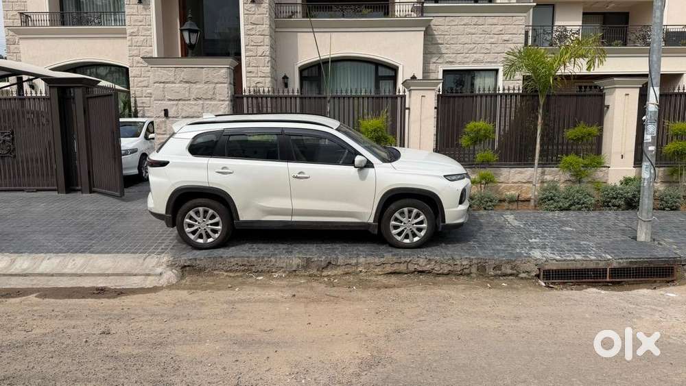 Maruti Suzuki Grand Vitara 2023 Excellent Condition