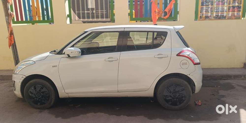 Maruti Suzuki Swift 2016 Diesel 98000 Km Driven