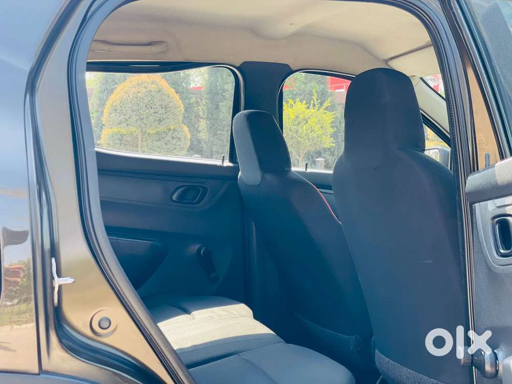 Renault Kwid 1.0 Rxt Edition, 2015, Petrol