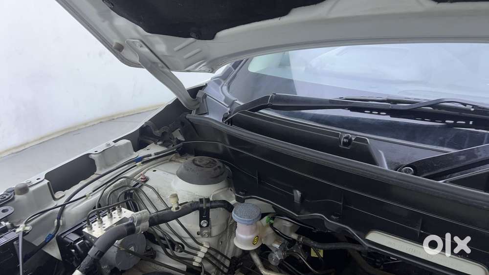 Maruti Suzuki Vitara Brezza 1.5 Zxi, 2023, Petrol