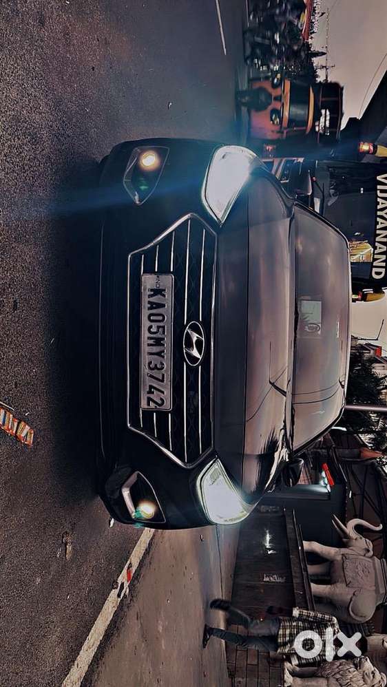 Hyundai Venue 2818 Diesel Well Maintained