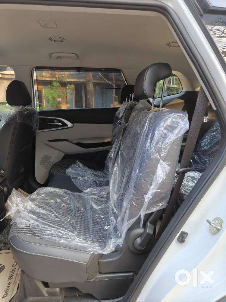 Kia Carens 1.5 Prestige 7 Str, 2024, Petrol