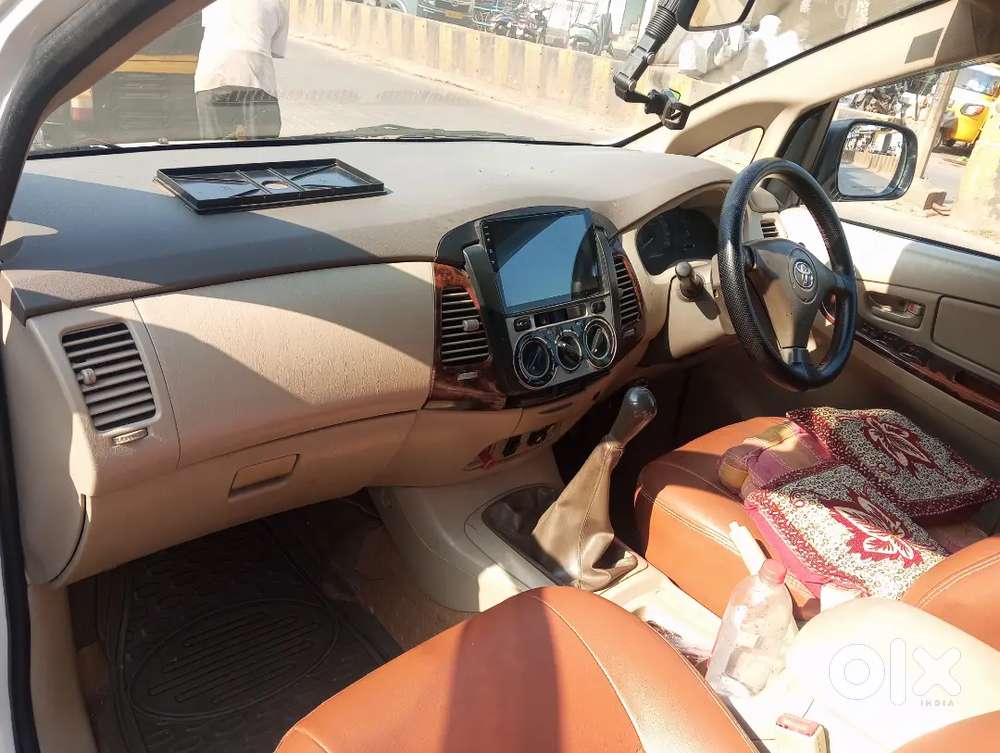 Innova Cng+petrol For Sale