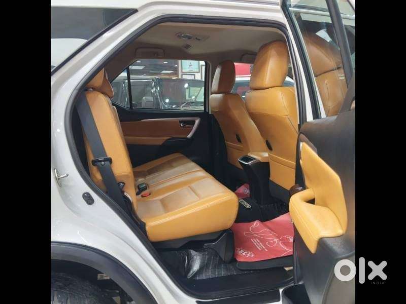 Toyota Fortuner 4x2 At 2.8 Diesel, 2024, Diesel