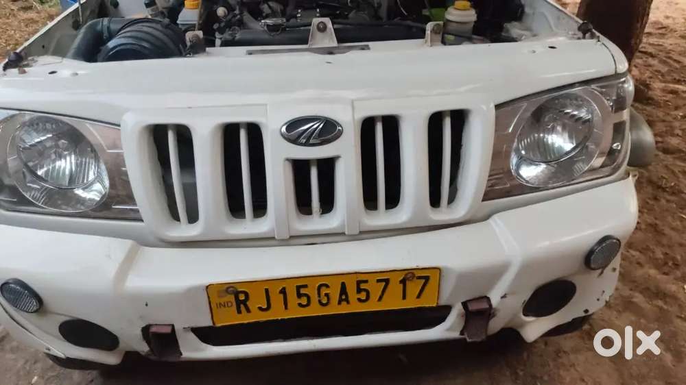 Mahindra Global Pik Up 2017 Diesel 158000 Km Driven