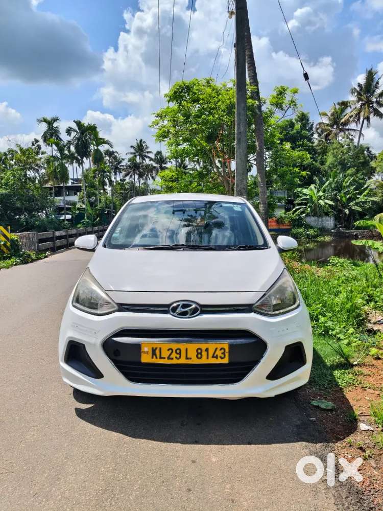 Hyundai Xcent 2016 Diesel Well Maintained