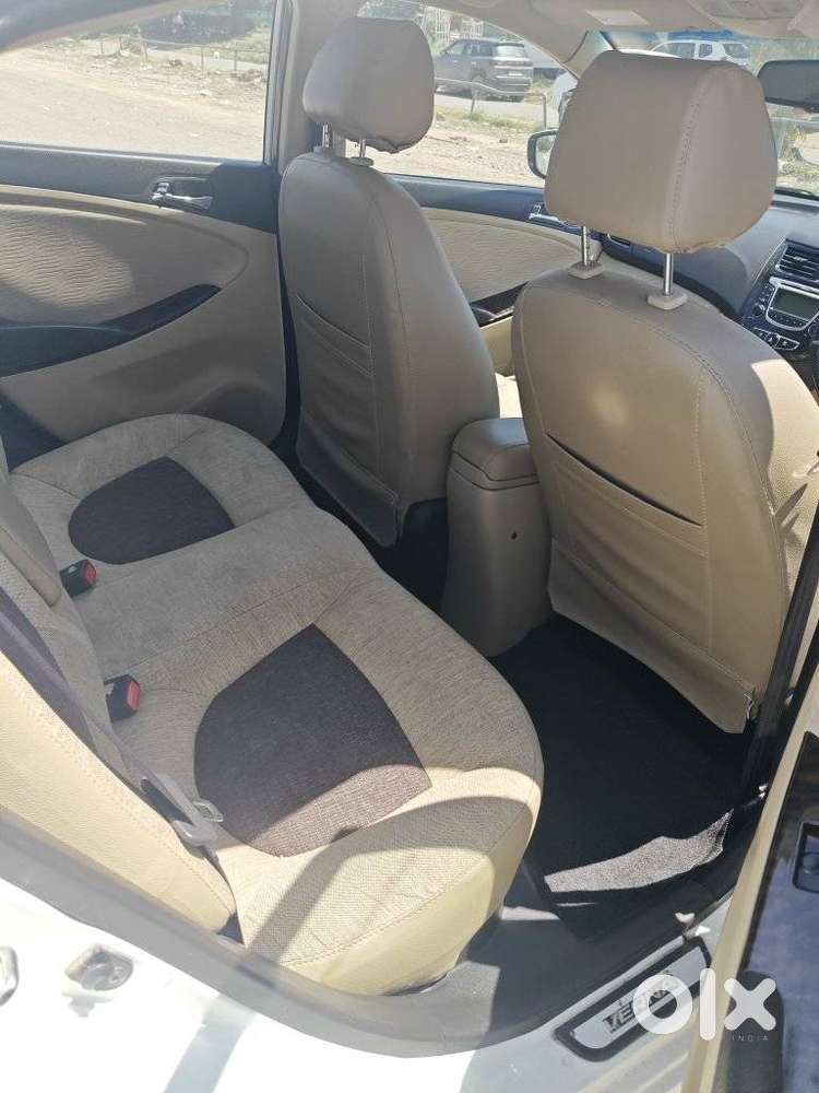 Hyundai Verna Transform 1.6 Sx Vtvt, 2013, Petrol